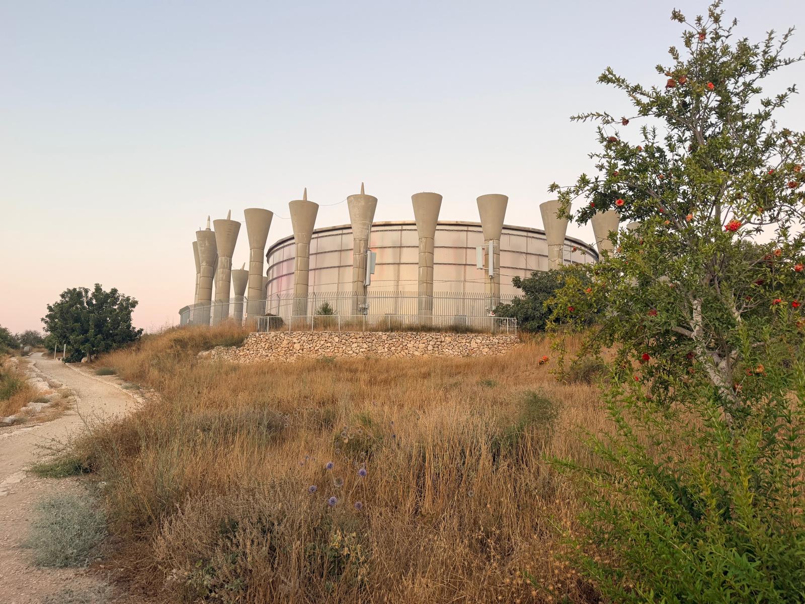 Titora - Water Tower and Historical Elements